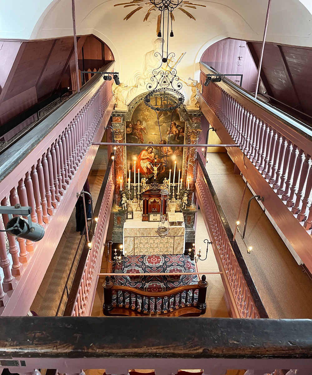 Ons' Lieve Heer op Solder kirkko