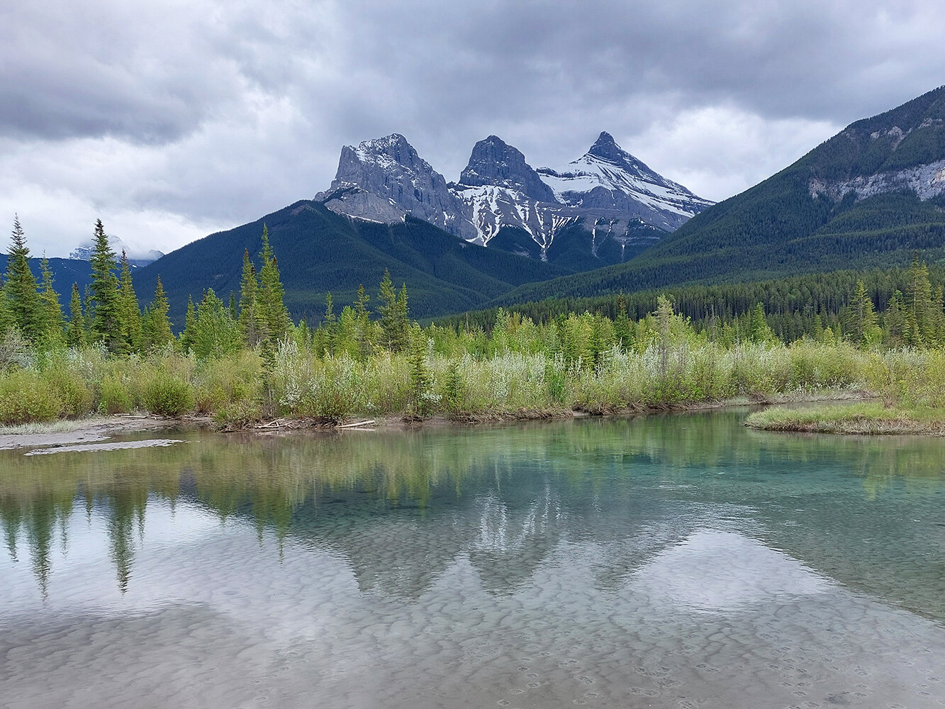 Three Sisters Canmore Kanada