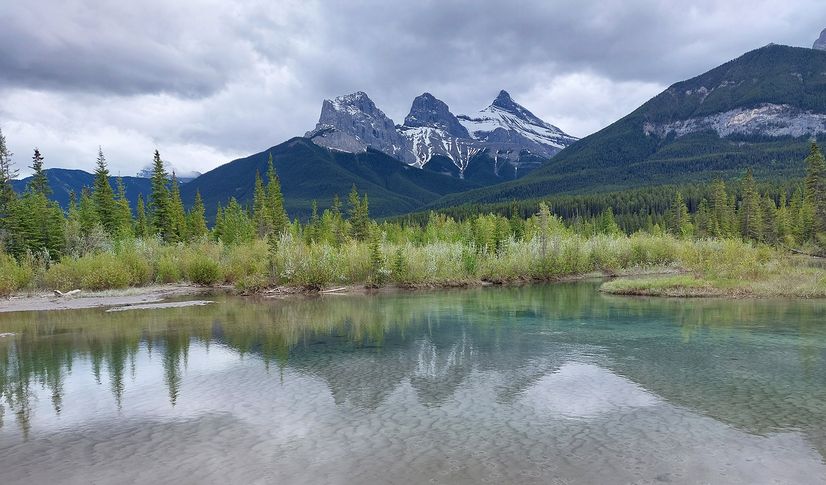 Three Sisters Canmore Kanada