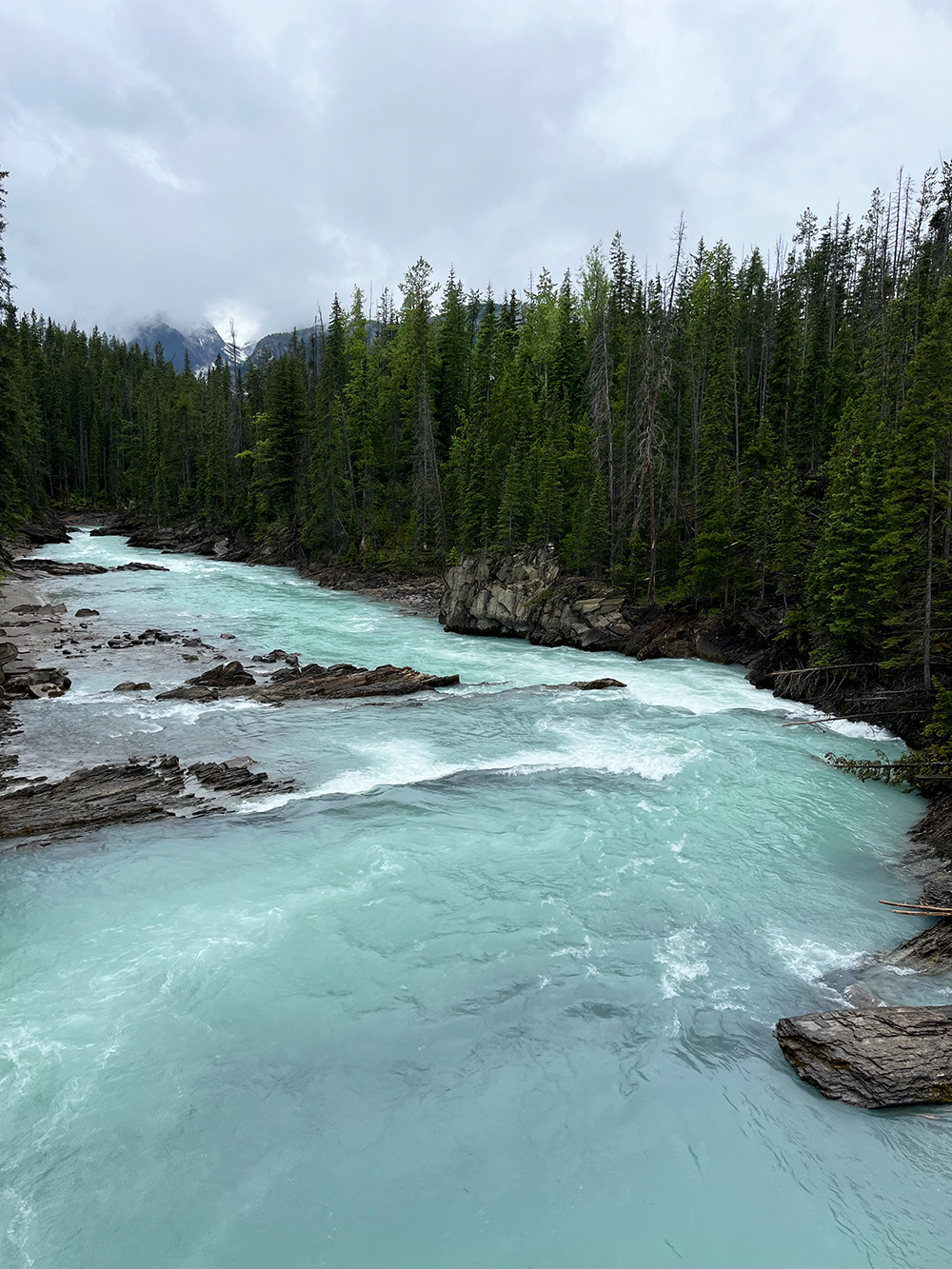 Natural Bridge Yoho Kalliovuoret Kanada