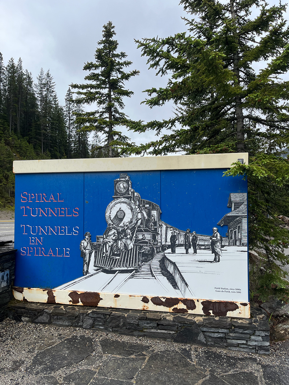 Spiral Tunnels Yoho Kalliovuoret Kanada