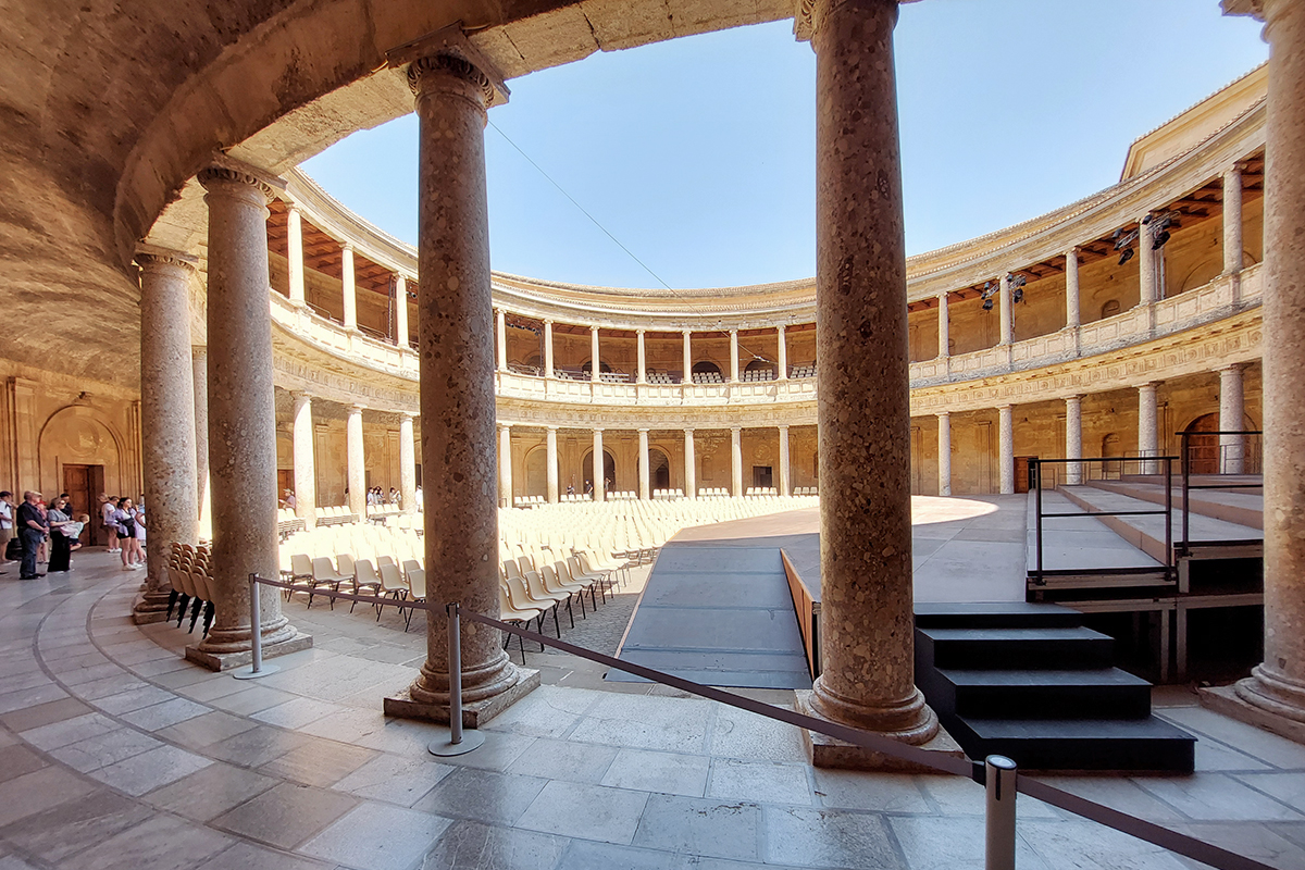 Kaarle V palatsi Alhambra Granada