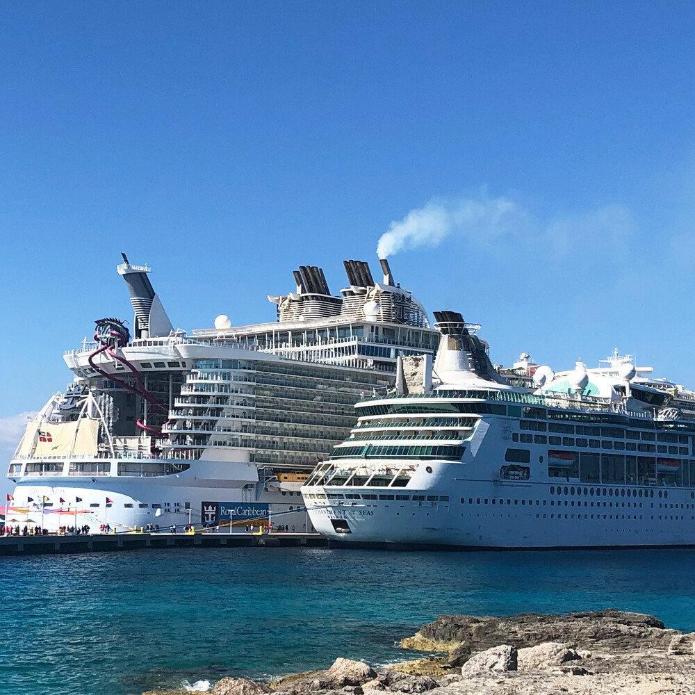 Royal Caribbean risteilijät Bahamalla