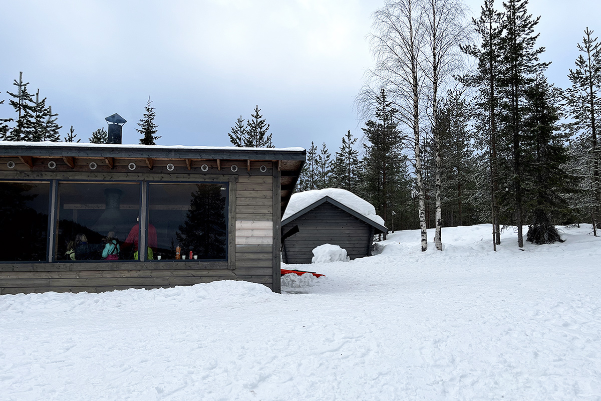 Korkeaniemen laavu Levi