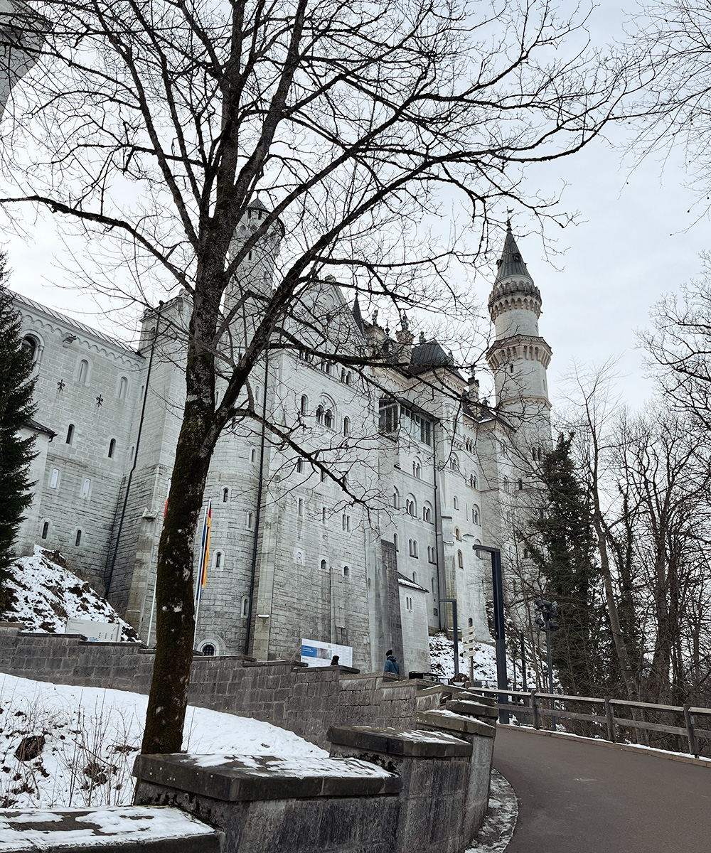 Neuschwanstein lähestyy